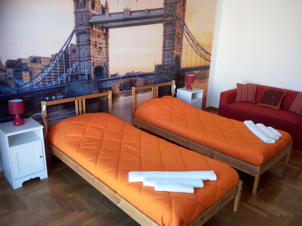 B&B International Trieste Exteriör bild
